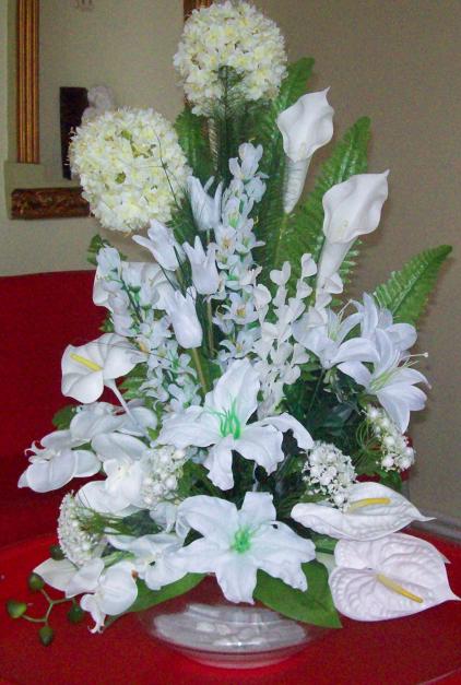 Cam vazoda beyaz yapay çiçek (90-100cm)     